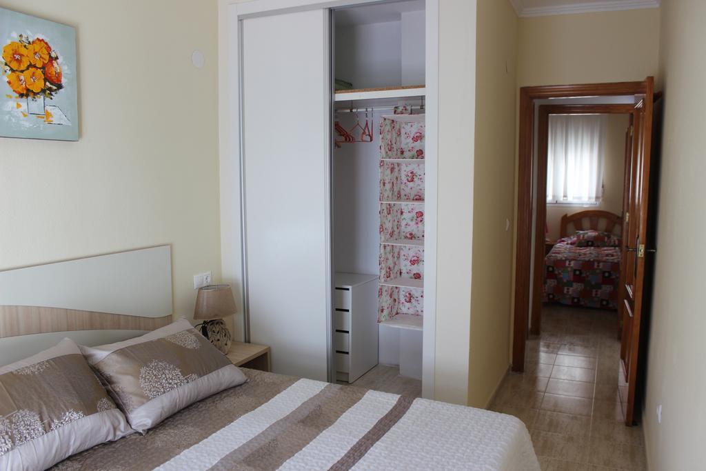 Ferienwohnung Apartamento Mariposa Torrevieja Zimmer foto