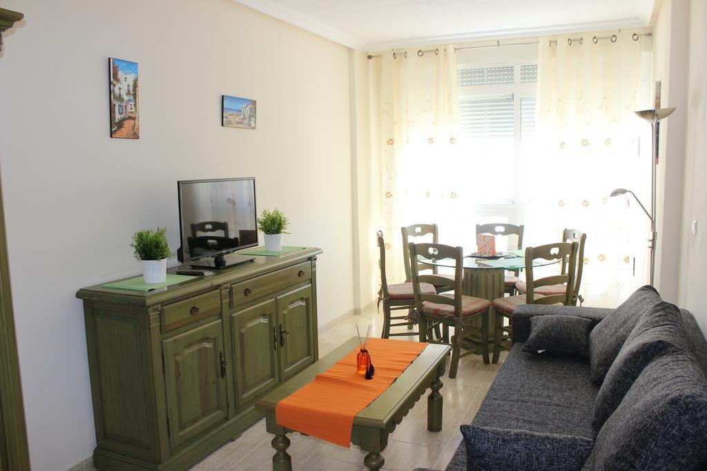 Ferienwohnung Apartamento Mariposa Torrevieja Zimmer foto